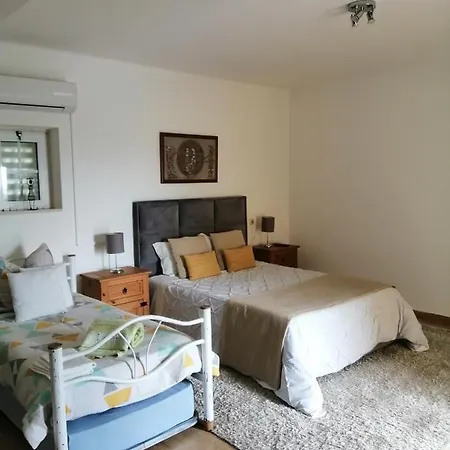 Guest house Casa Do Trovador 3*