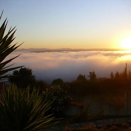 Casa Do Trovador Serra