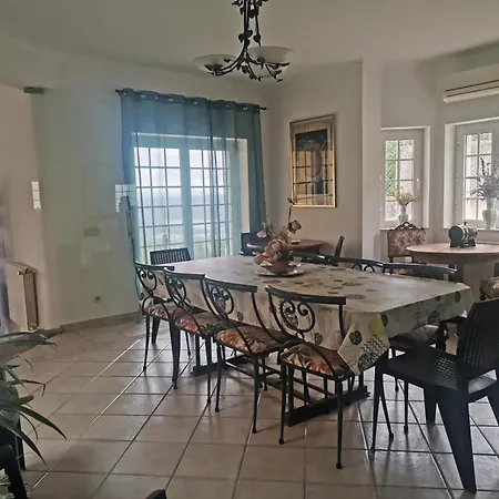 Πανσιόν Casa Do Trovador 4*