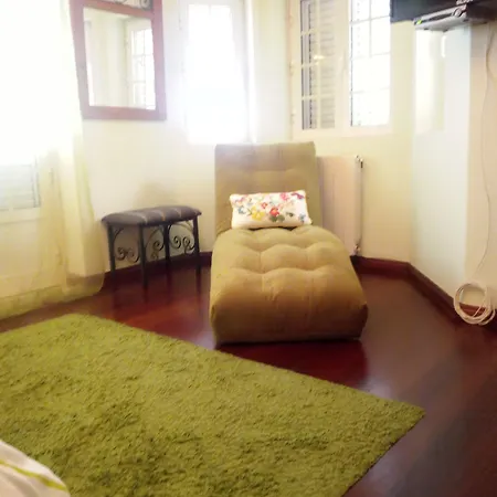 Casa Do Trovador 4*