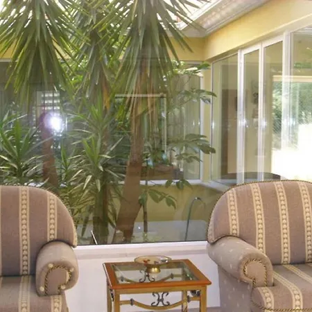 Casa Do Trovador Πανσιόν Serra