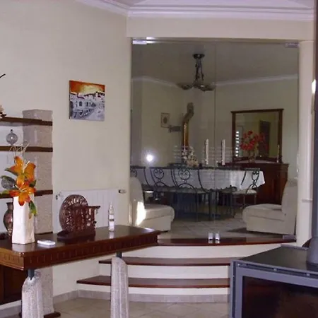 Πανσιόν Casa Do Trovador 4*