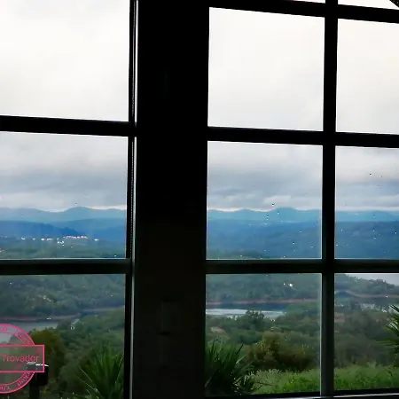 Πανσιόν Casa Do Trovador Serra